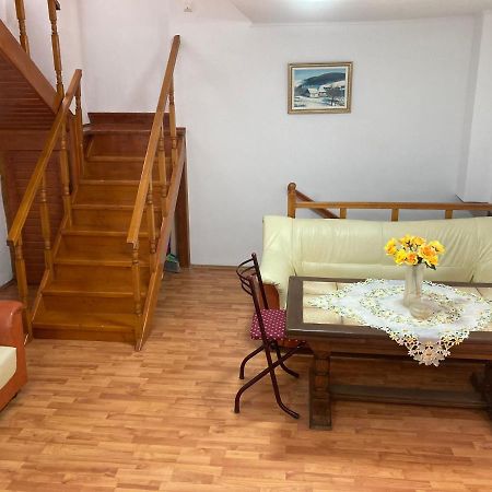 Ultracentral Apartment Near Moscovitz Palace Nagyvárad Kültér fotó